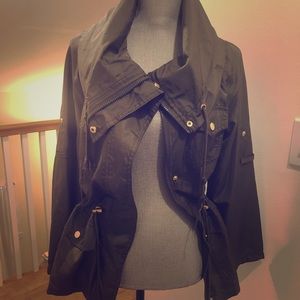 Cute light weight olive green jacket